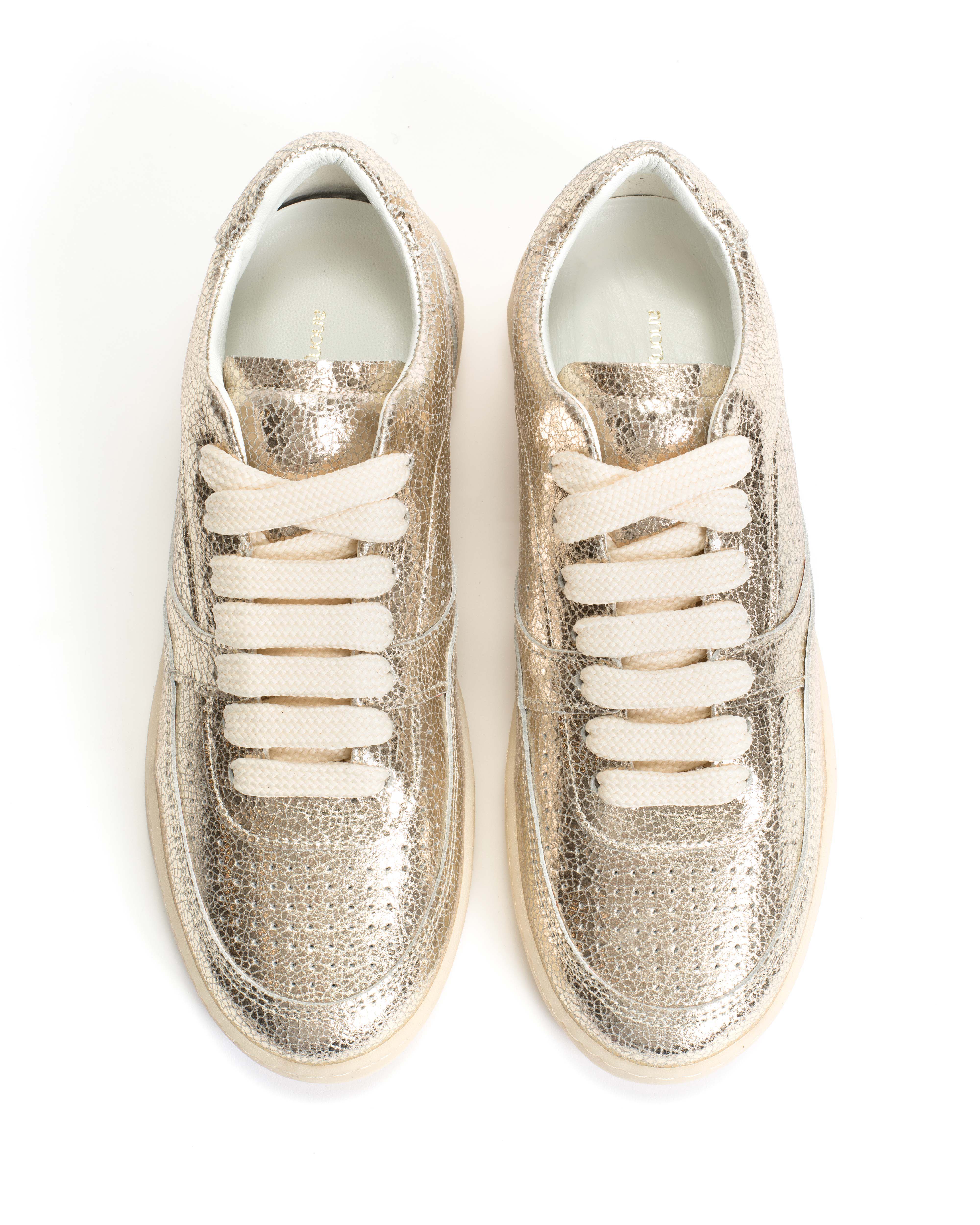 Elevate Crackled metallic goat Champagne - Image 3