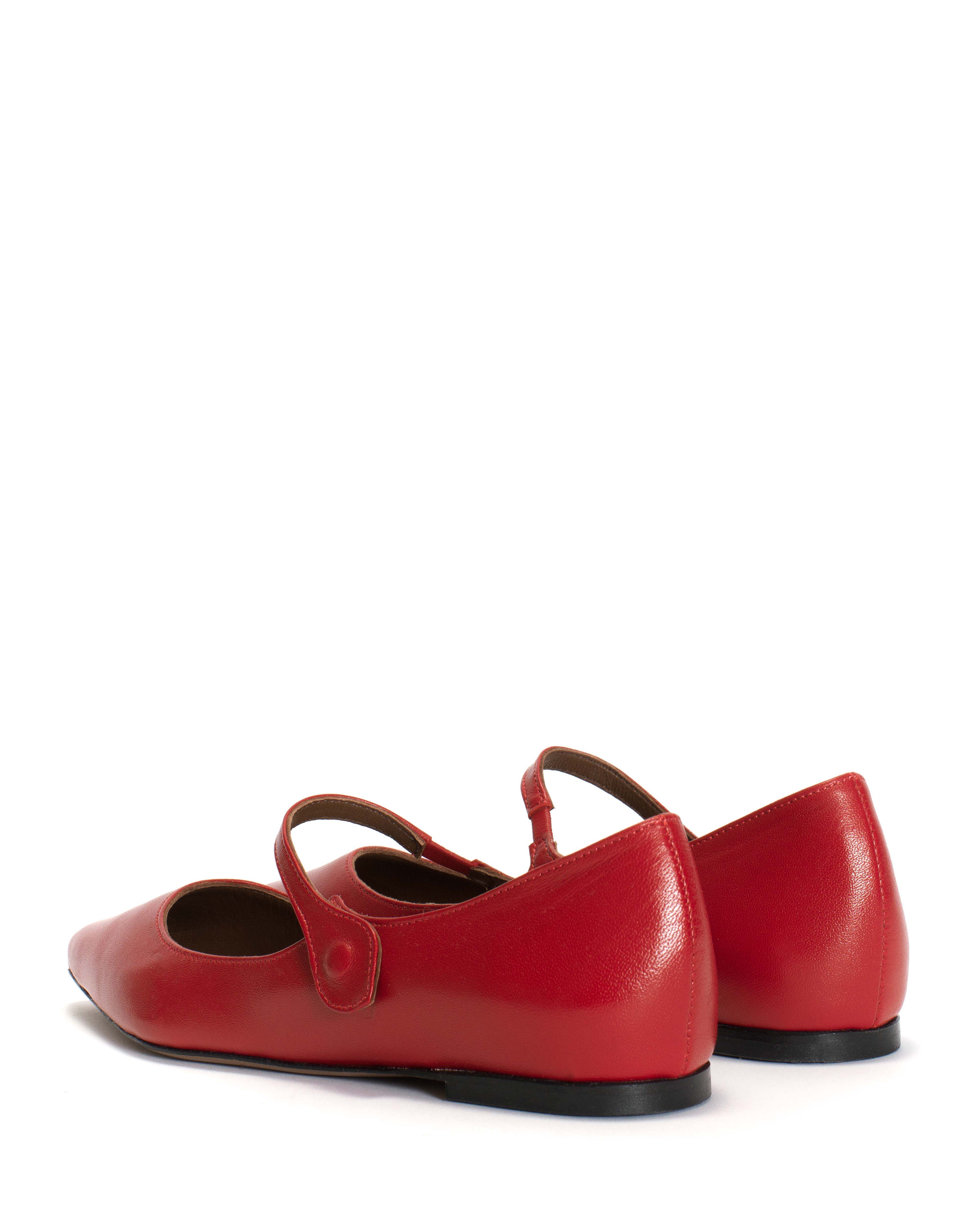 Fifi Shiny lamb Ruby red - Image 4