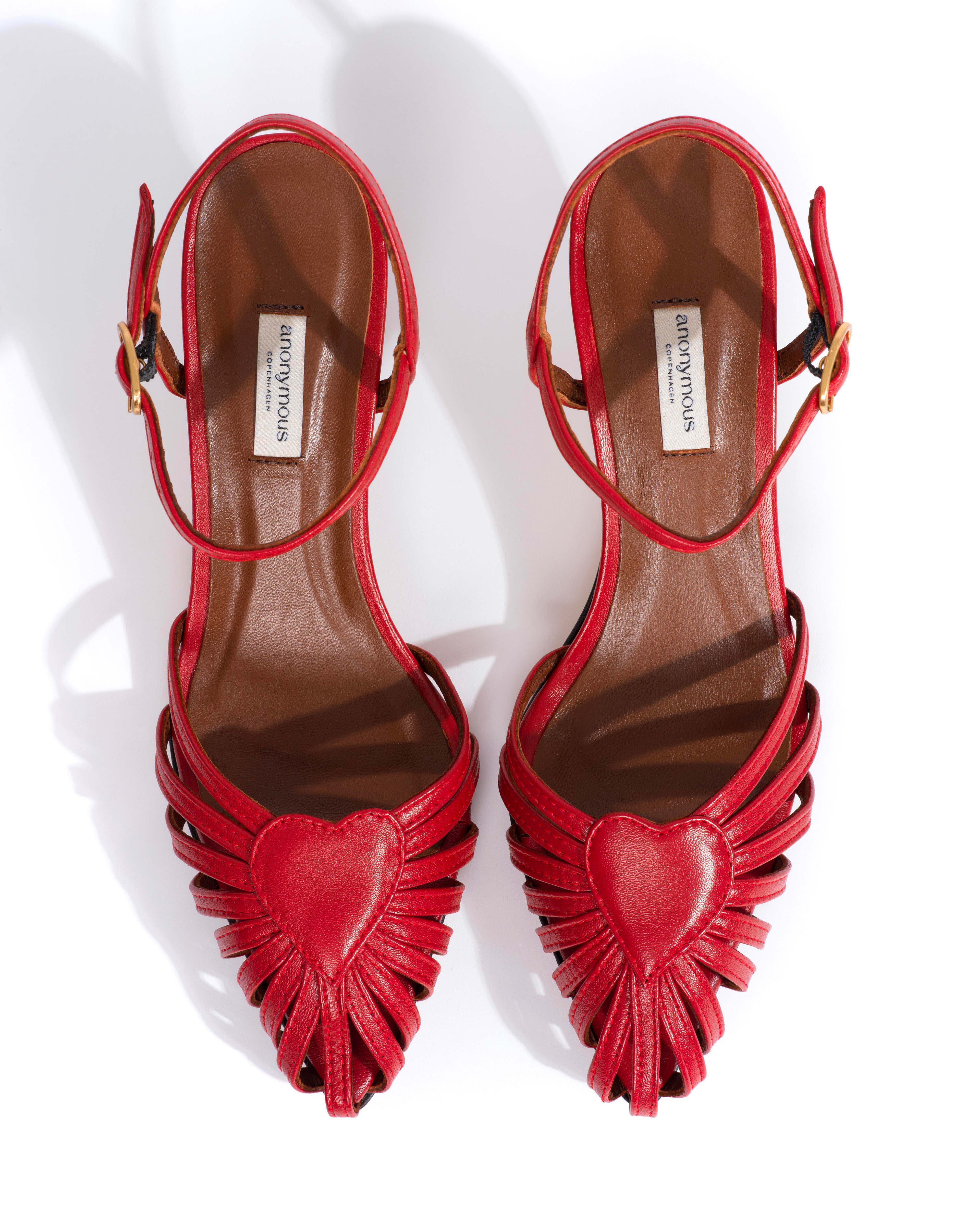 Keesha 55 Shiny lamb Ruby red - Image 5