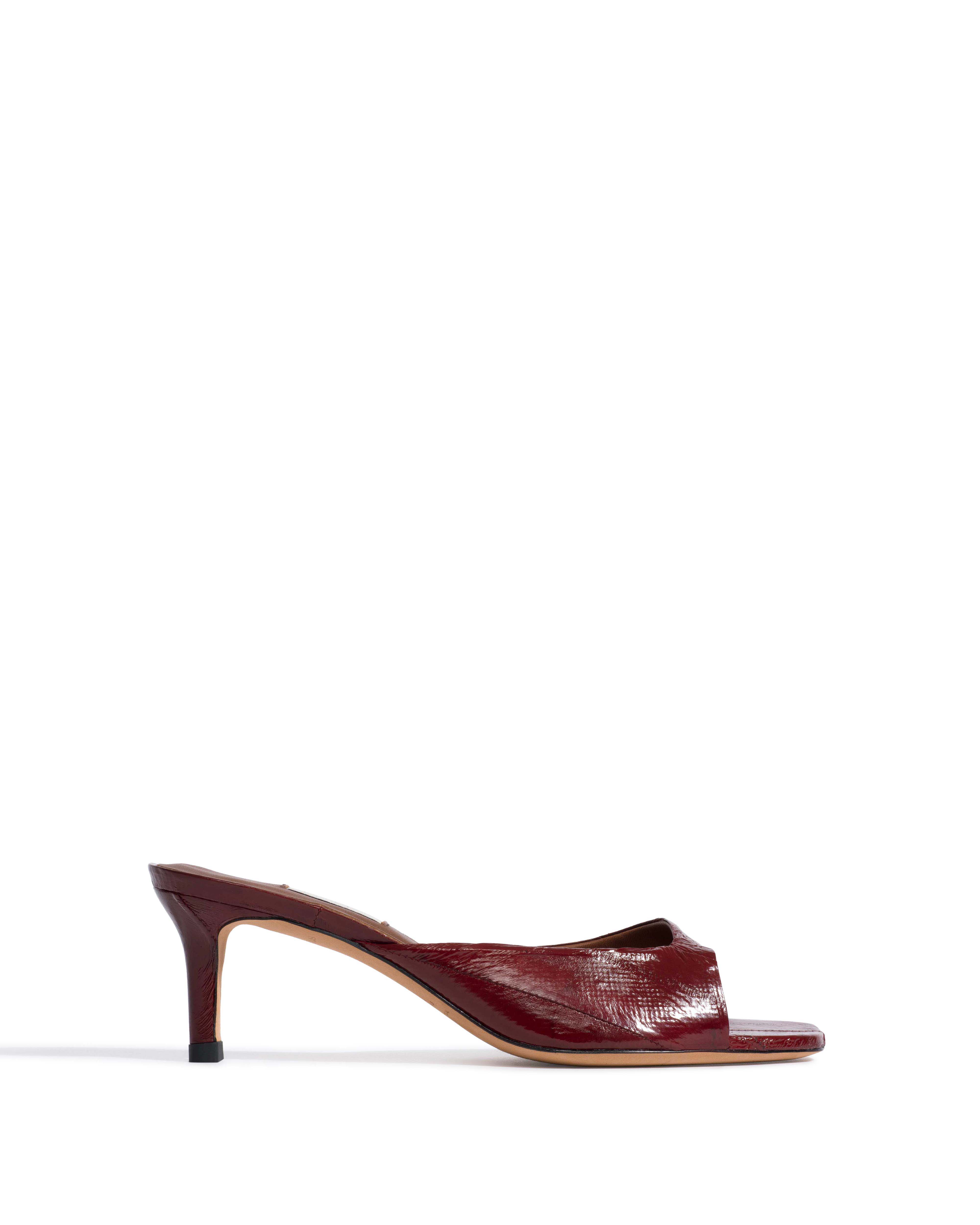 Shoes new in