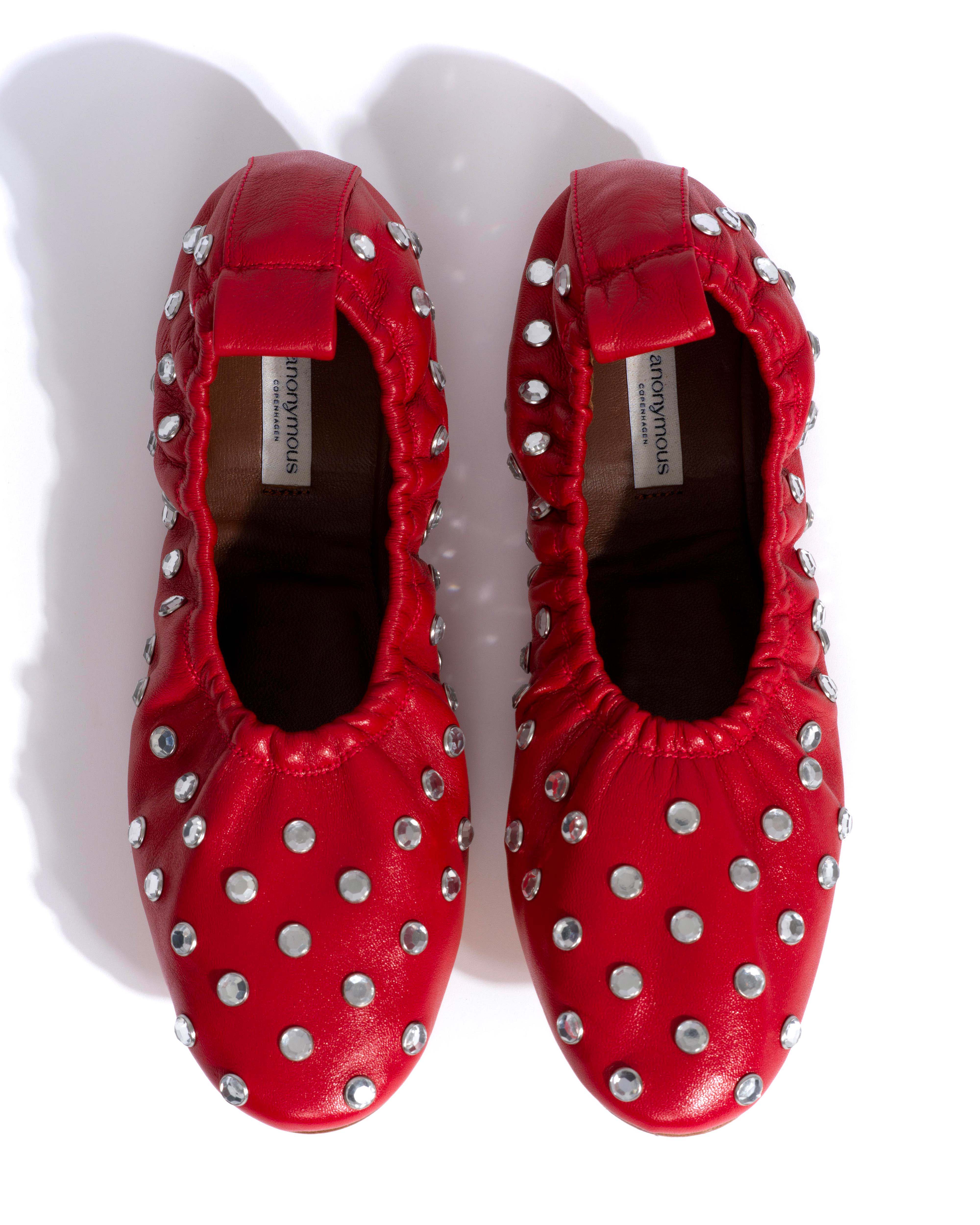 Mirelda crystals Silky lamb Ruby red - Image 4