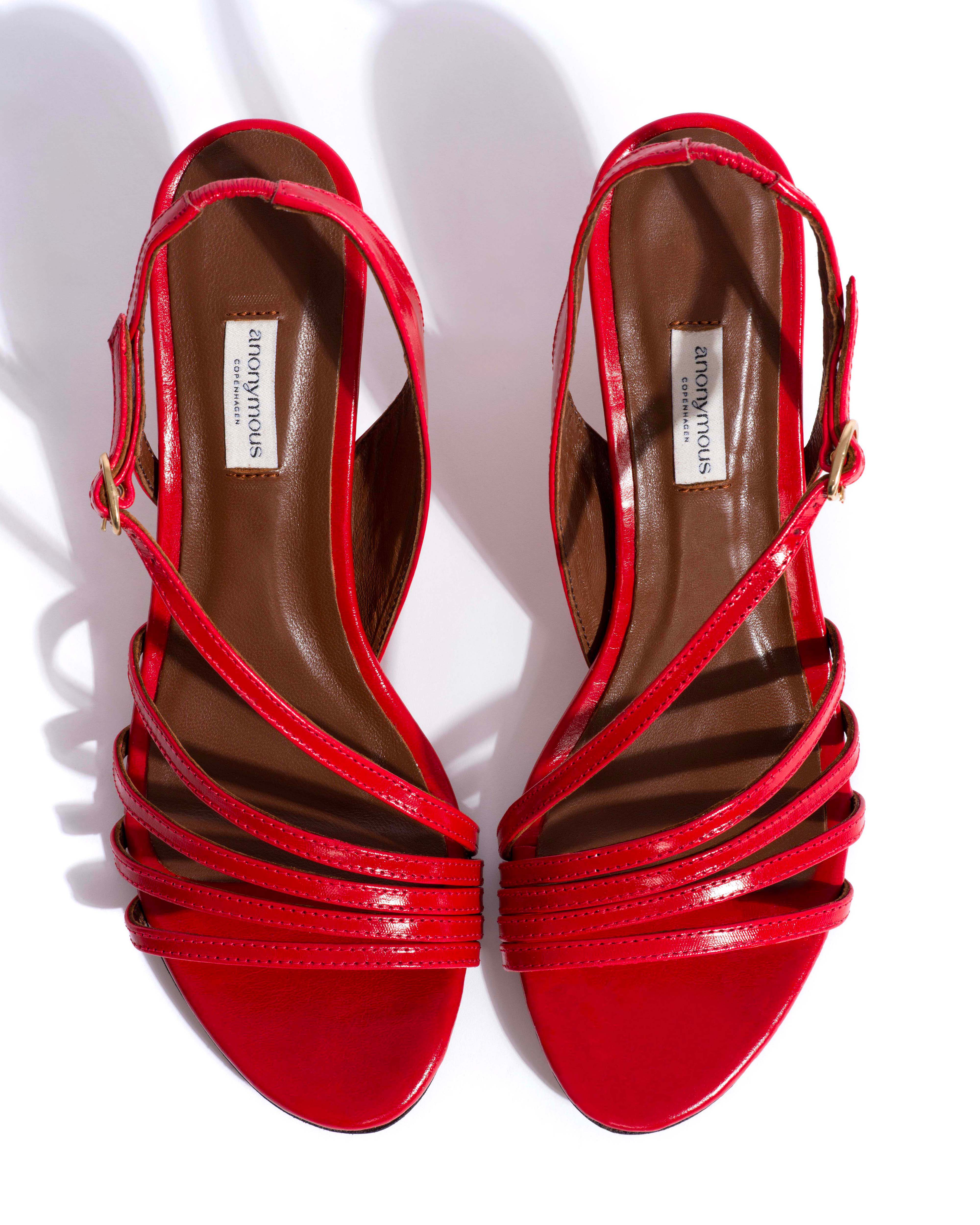 Naia 55 Crinkled polished goat Scarlet - Image 5