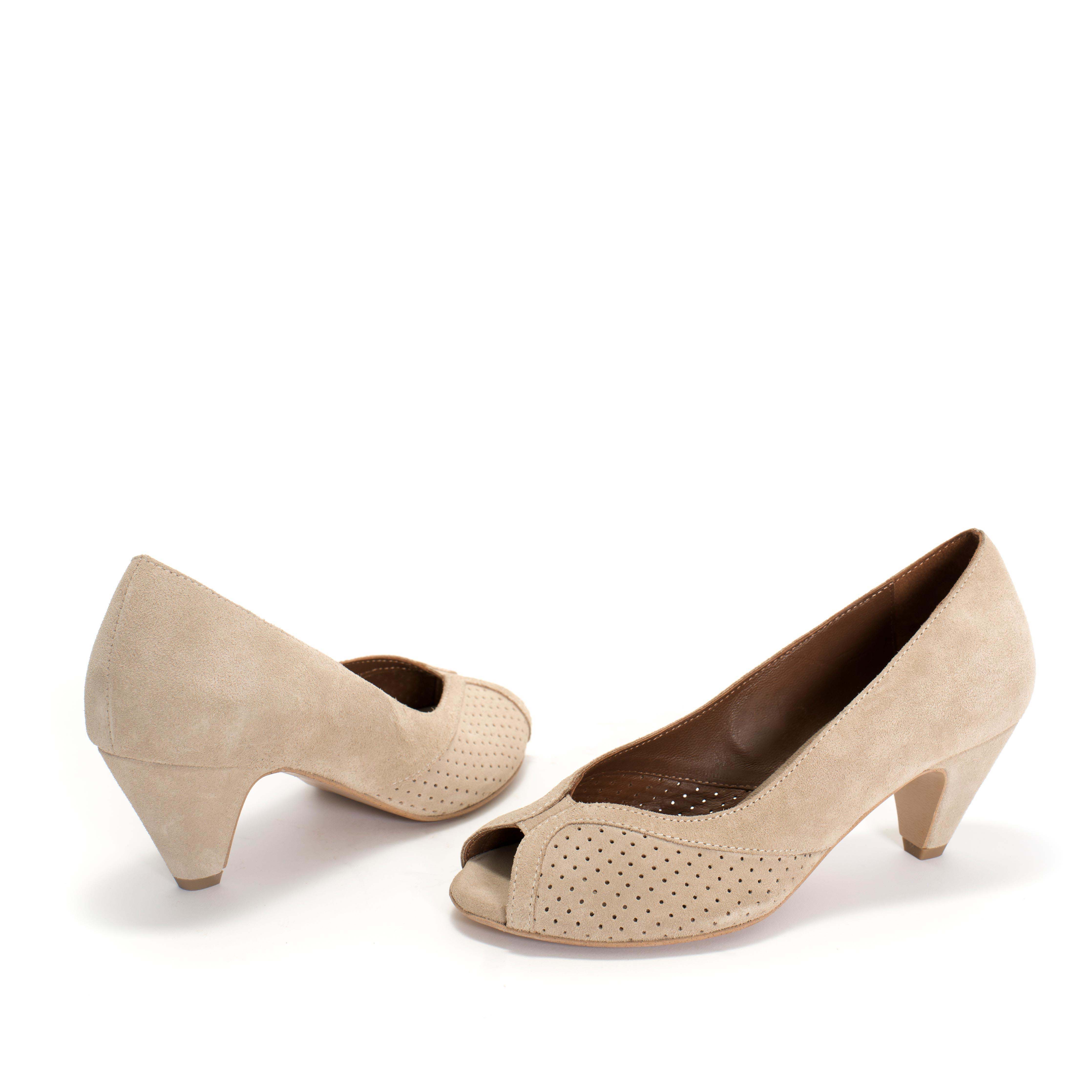 Tiffany stiletto Calf suede Vanilla cream - Image 4