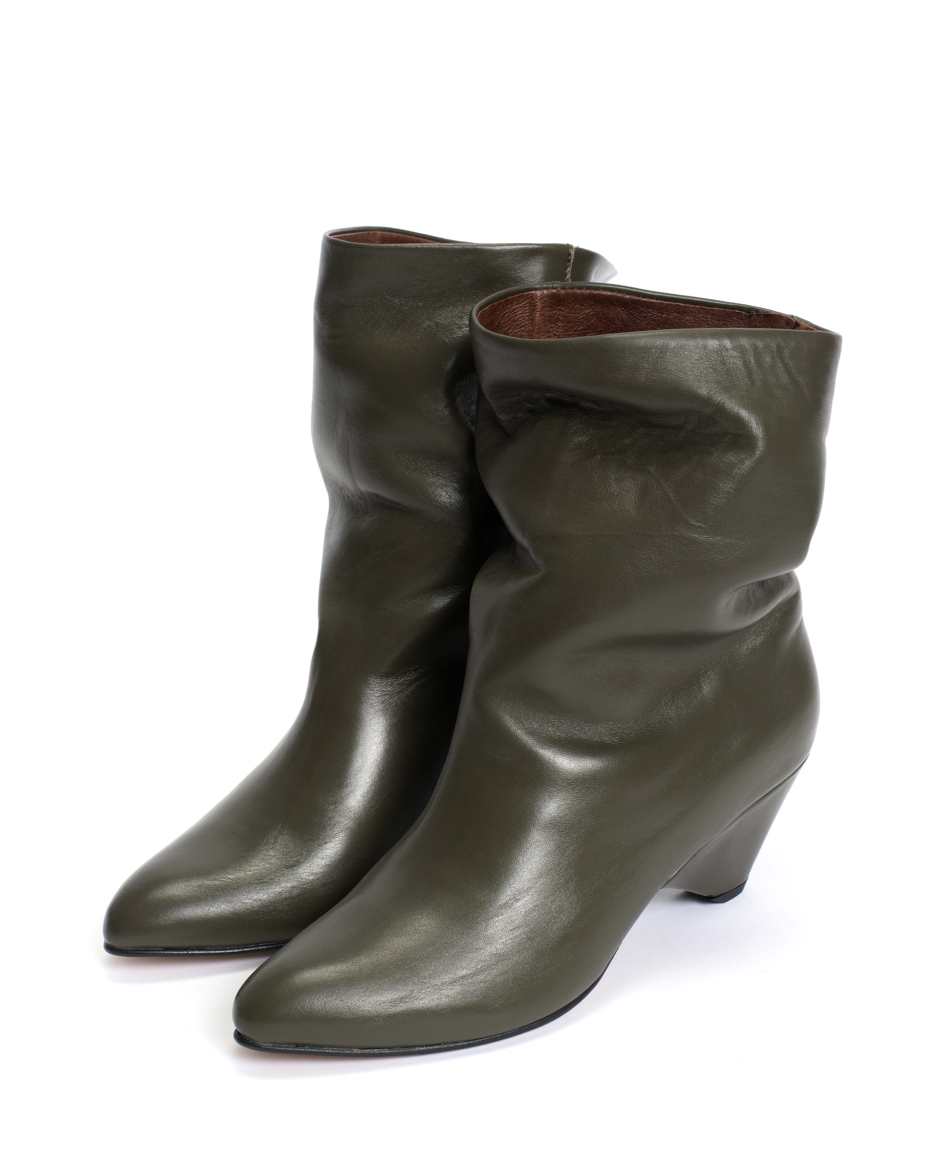 Vully 50 triangle Soft calf Moss green - Image 2