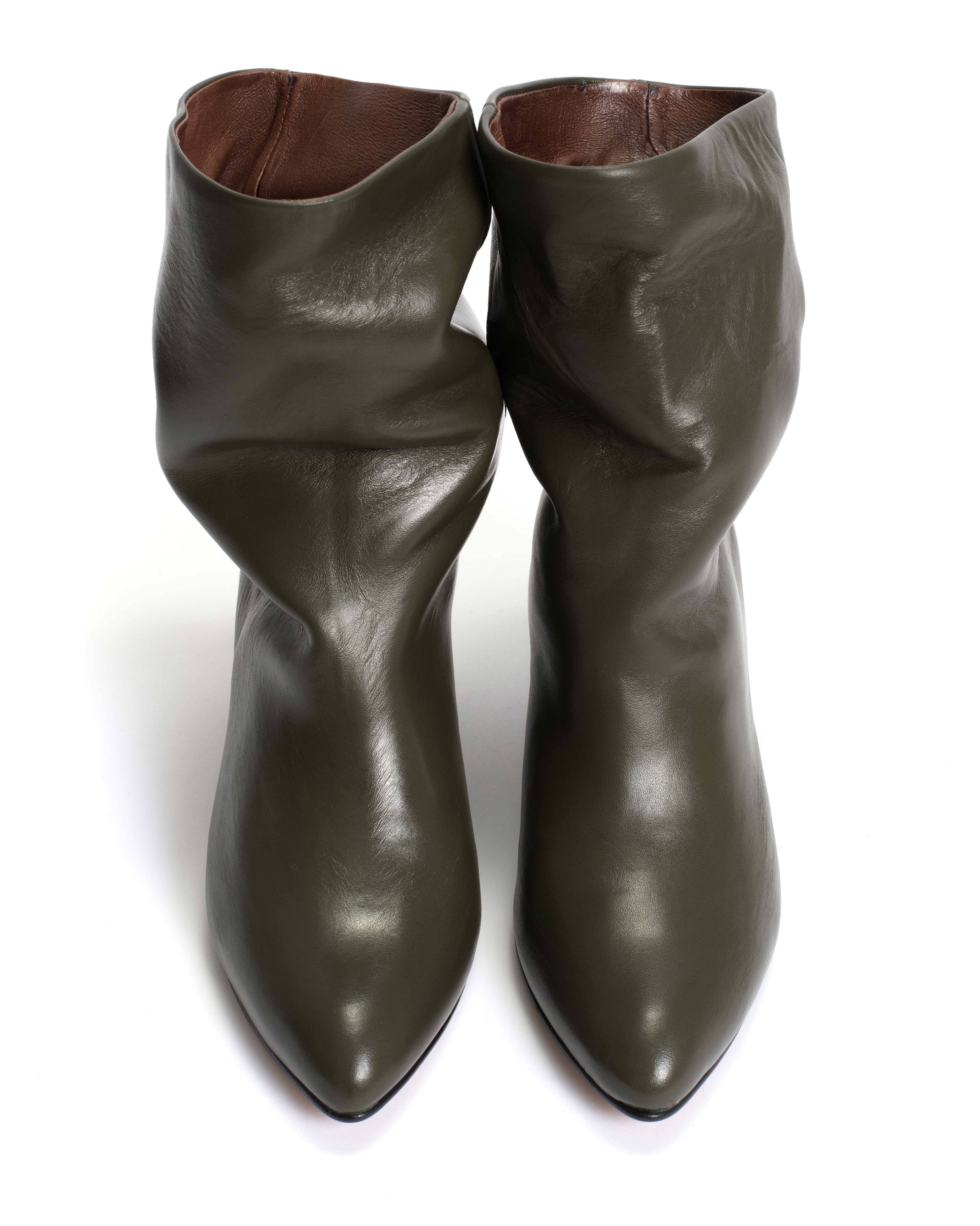 Vully 50 triangle Soft calf Moss green - Image 3