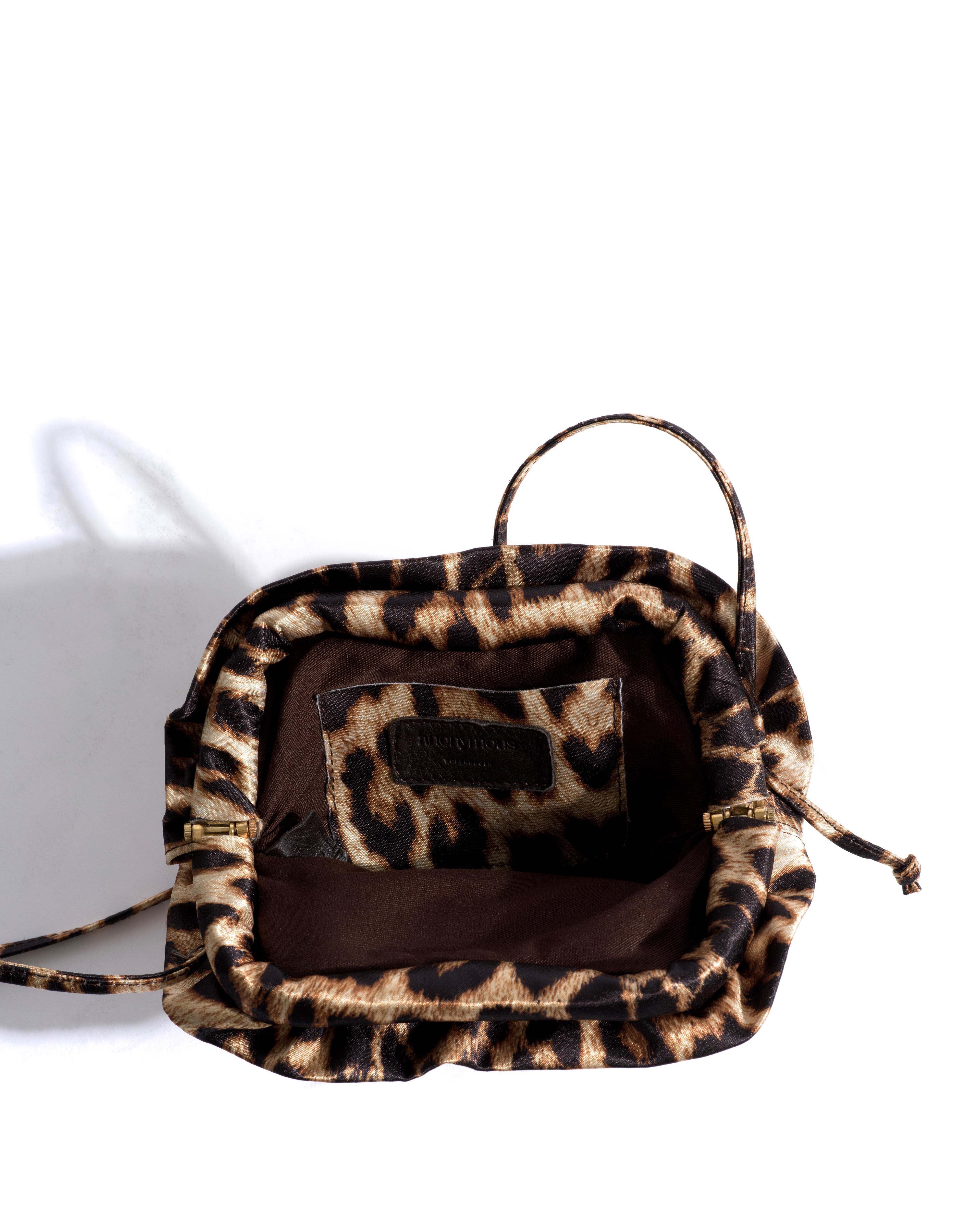 Zally petite heart bag Satin print Leopard - Image 5